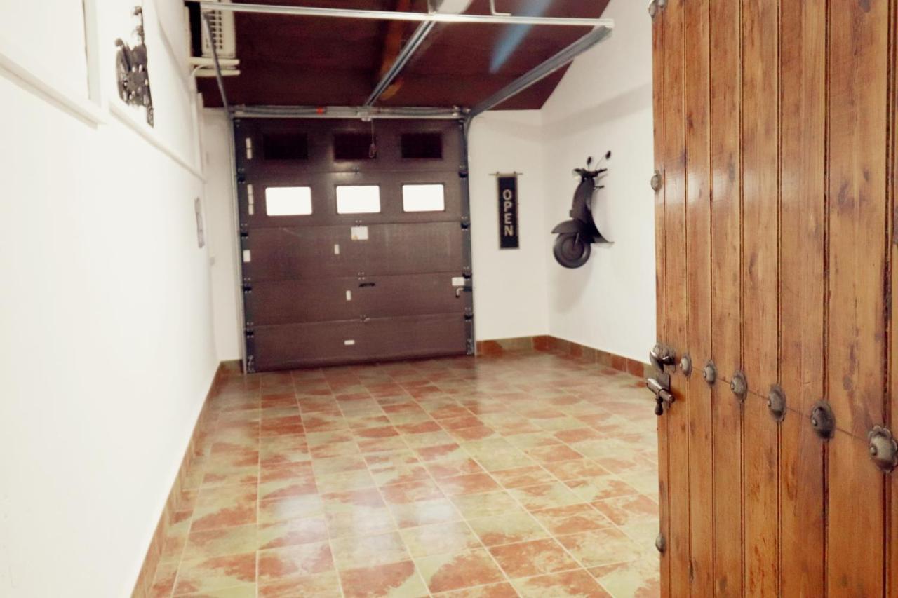 Casa Rural Ideal Para Escapadas Con Barbacoa Y Spa Tinarejos Ngoại thất bức ảnh