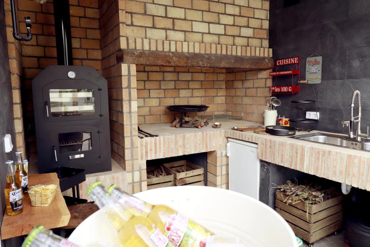 Casa Rural Ideal Para Escapadas Con Barbacoa Y Spa Tinarejos Ngoại thất bức ảnh