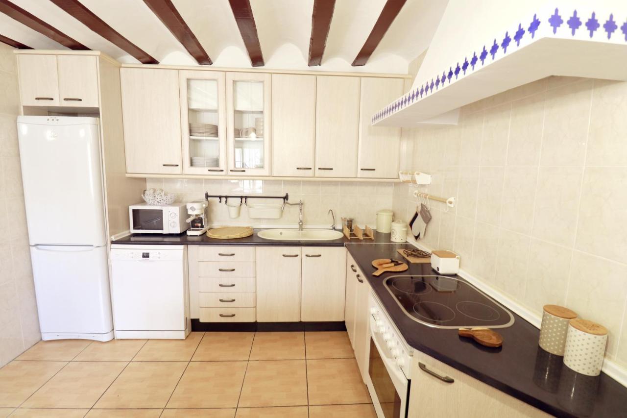 Casa Rural Ideal Para Escapadas Con Barbacoa Y Spa Tinarejos Ngoại thất bức ảnh