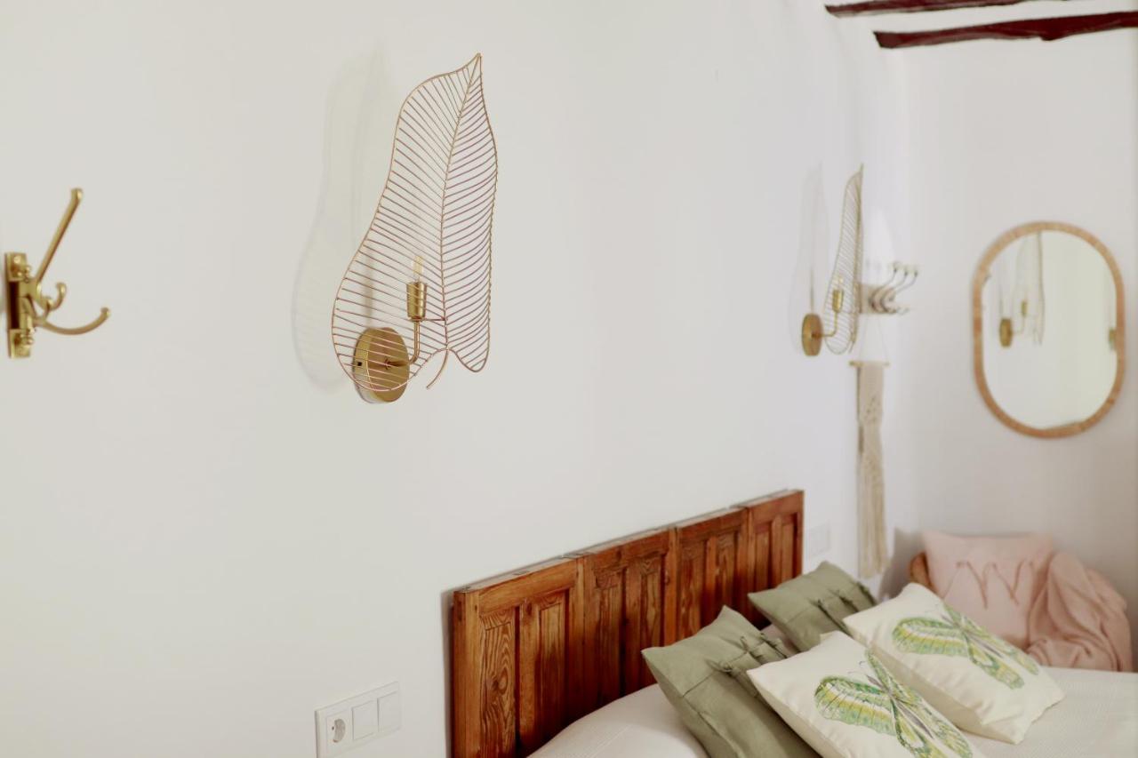 Casa Rural Ideal Para Escapadas Con Barbacoa Y Spa Tinarejos Ngoại thất bức ảnh