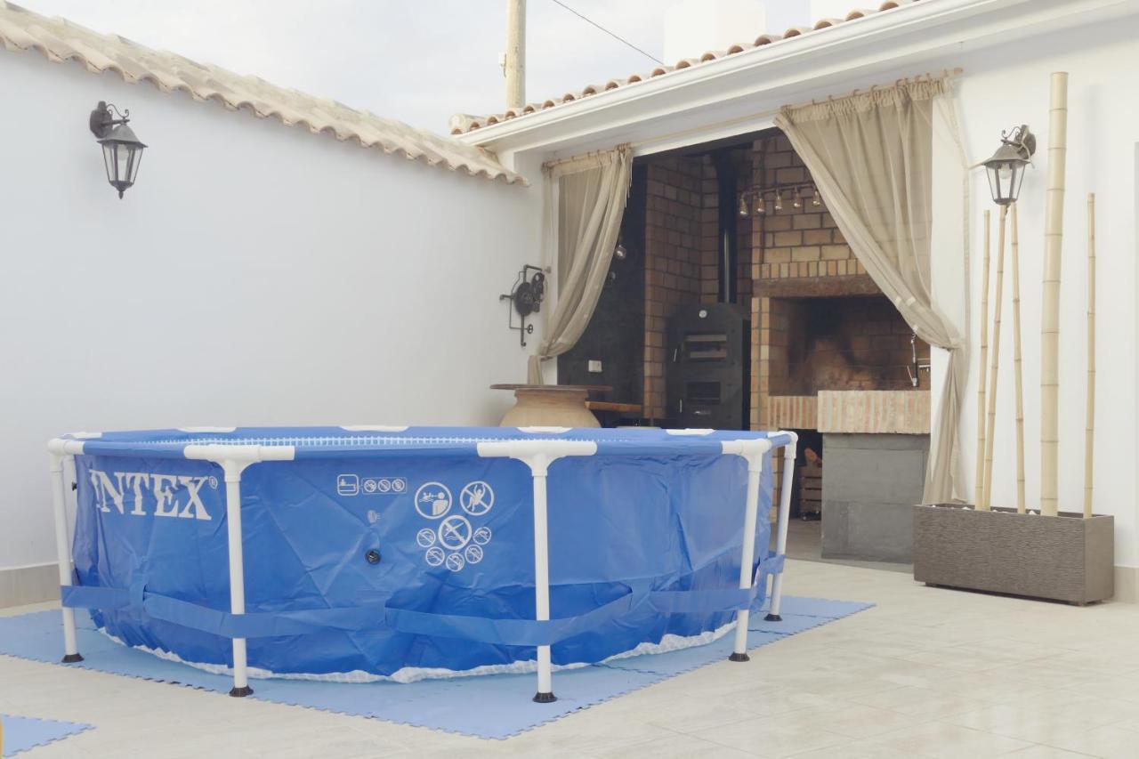 Casa Rural Ideal Para Escapadas Con Barbacoa Y Spa Tinarejos Ngoại thất bức ảnh